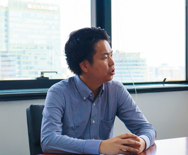 上海椿本商貿の平田謙介設備営業部長（ＮＮＡ撮影）